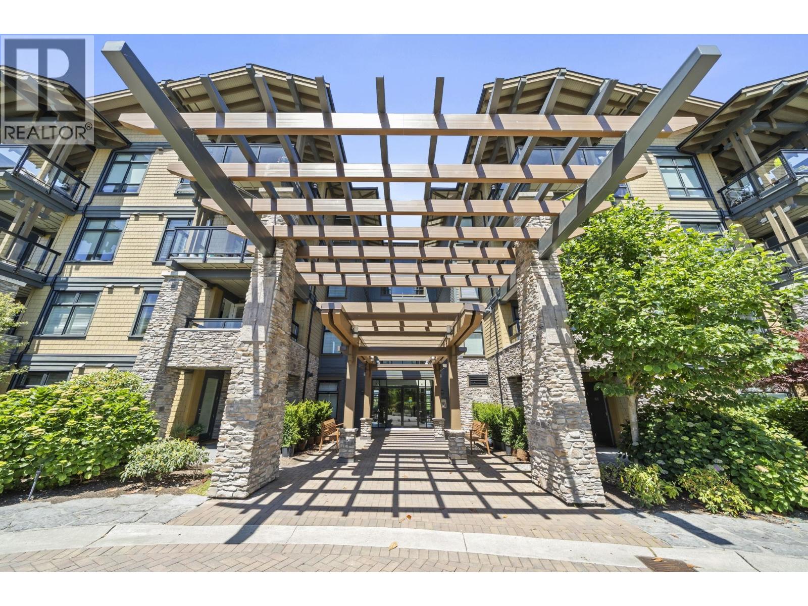 105 4977 SPRINGS BOULEVARD, Tsawwassen