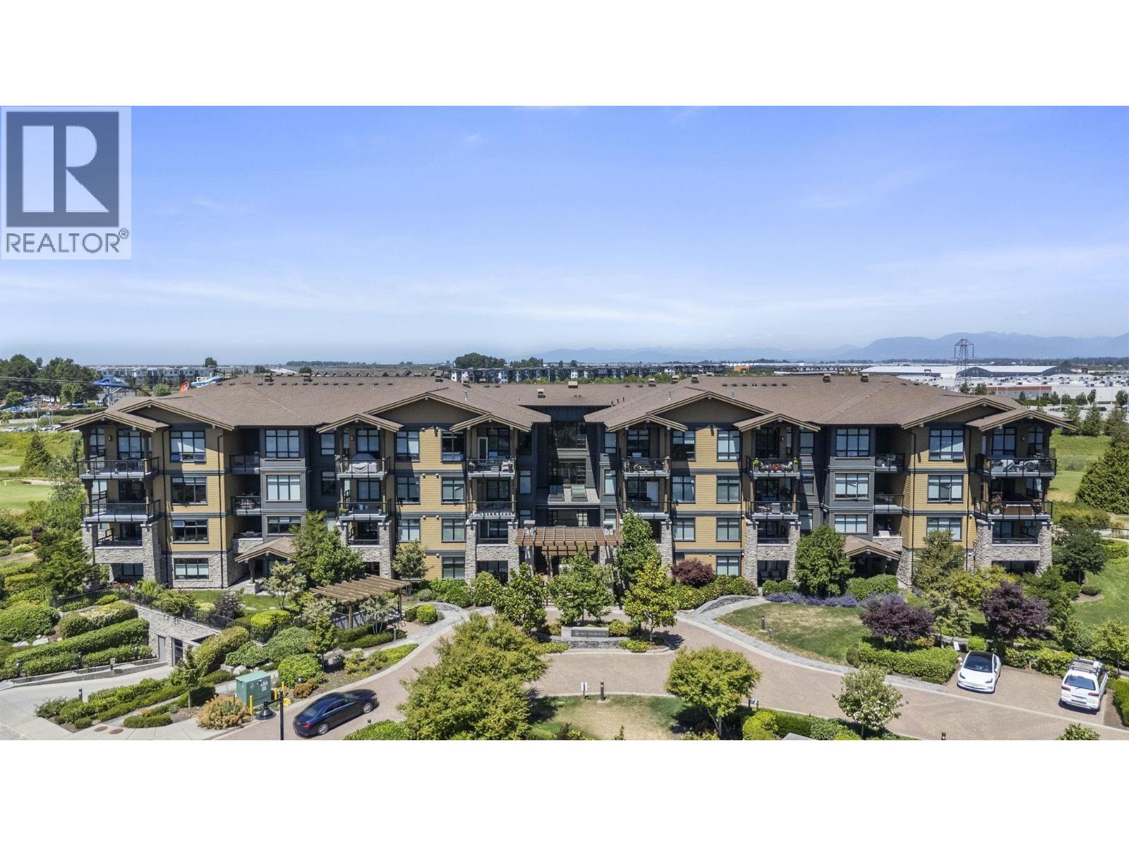 105 4977 SPRINGS BOULEVARD, Tsawwassen