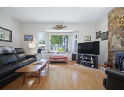 7340 Todd Crescent, Surrey, BC V3W7N6 Photo 7