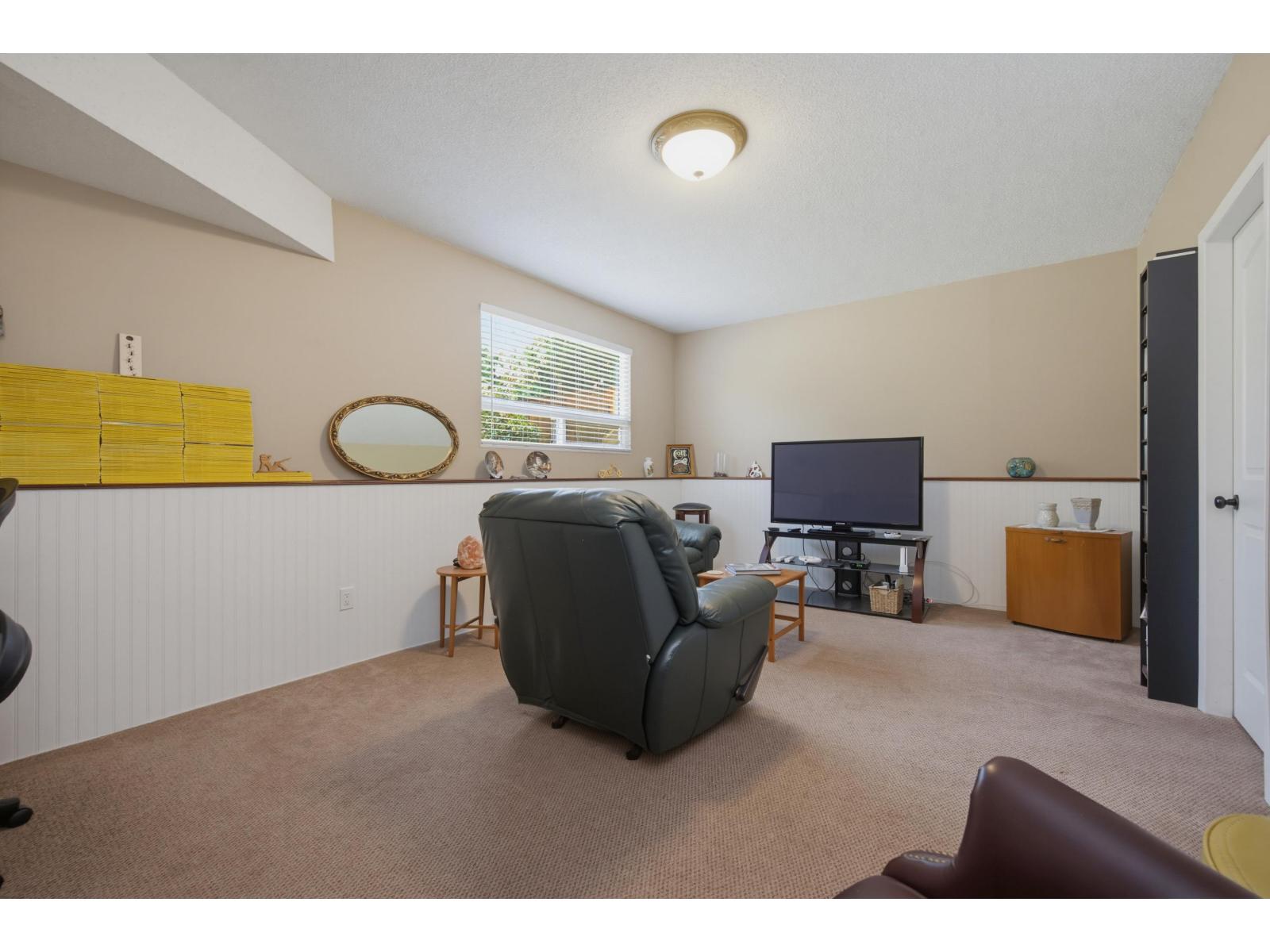 3 Bed, 2 Bath House for Sale in Surrey – 7340 TODD CRESCENT, Surrey – MLS# R3154625 - Image 21