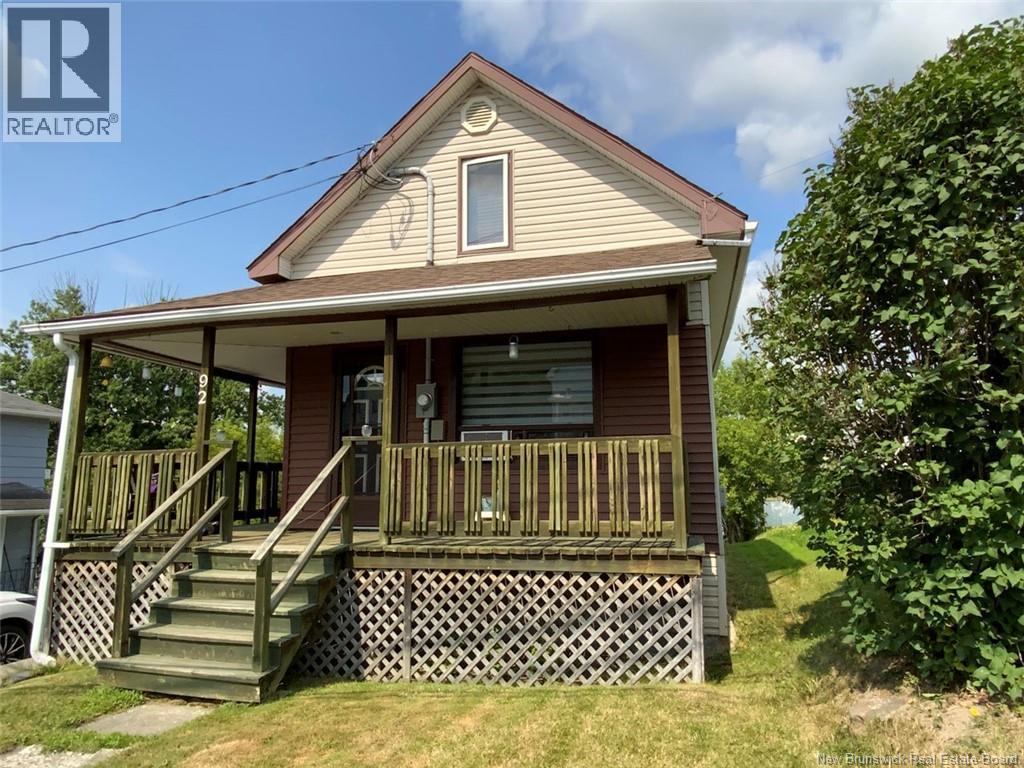 92 Du Pouvoir Road - 1