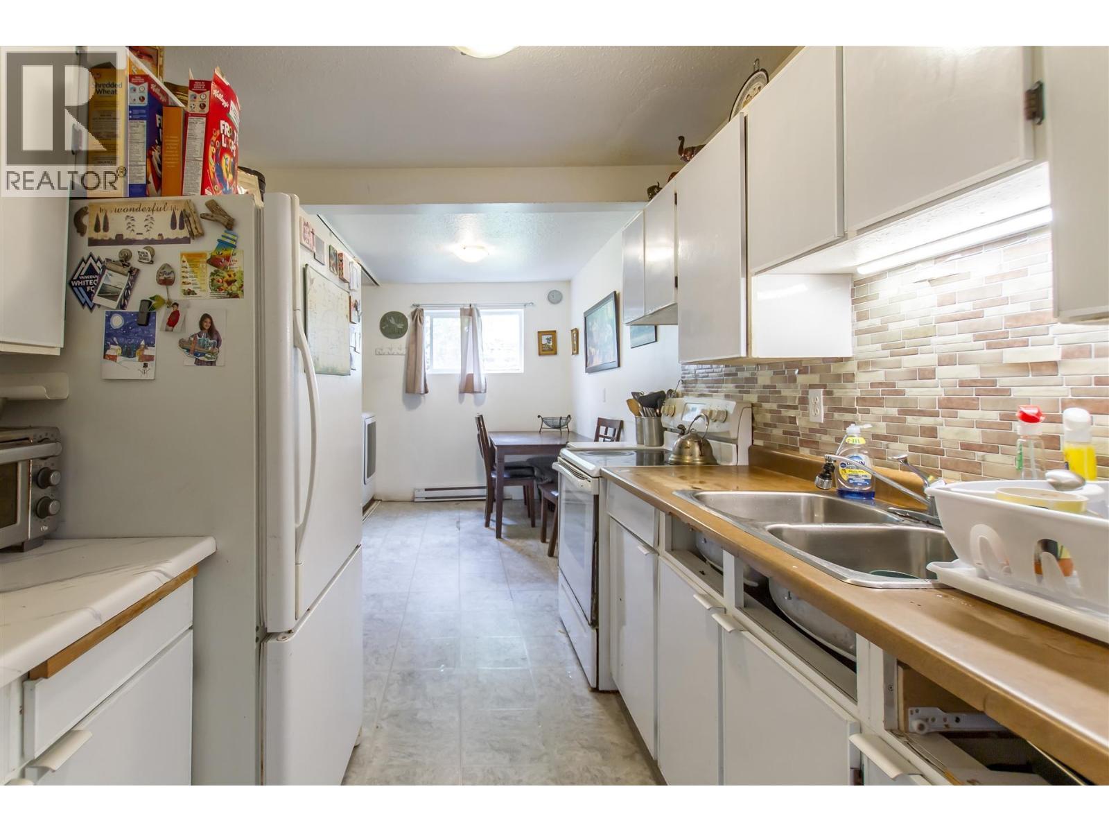 3 Bed, 1 Bath House for Sale in Burnaby – 2676 TRETHEWAY DRIVE, Burnaby – MLS# R3143508 - Image 8