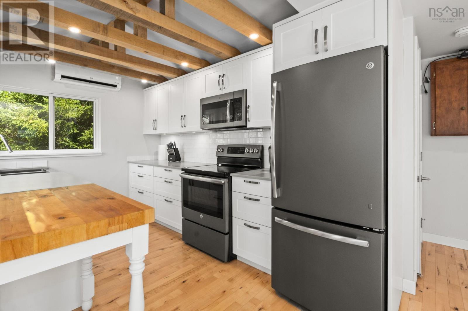 Property 30 of 41 of 60 Lylewood Drive