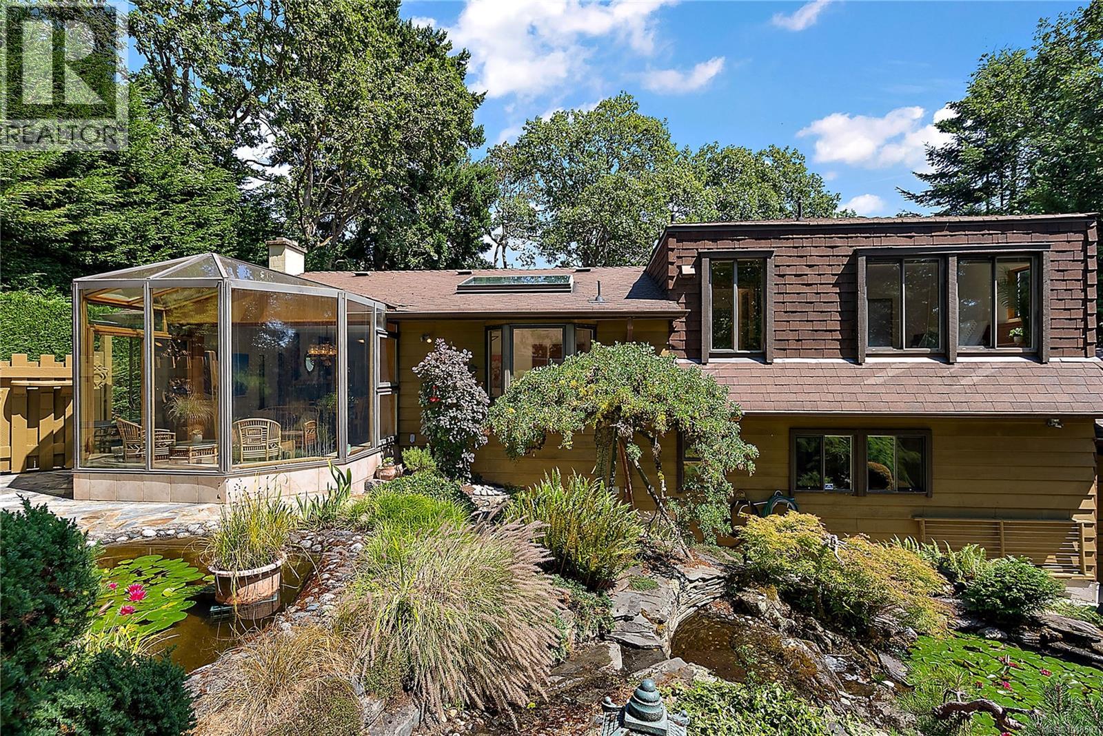 3832 Persimmon Dr - Image 29