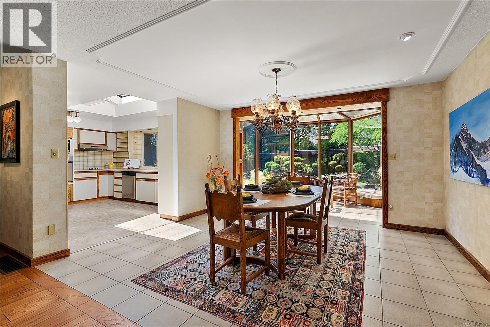 3832 Persimmon Dr - Image 8