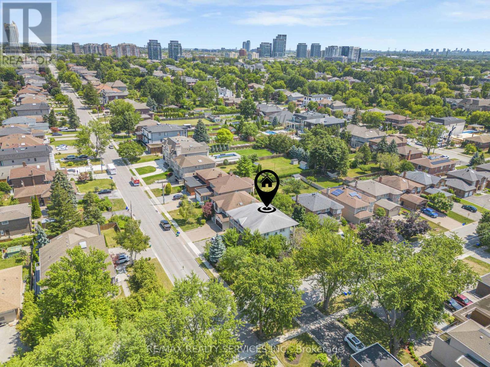 135 SPRUCE AVENUE - 22
