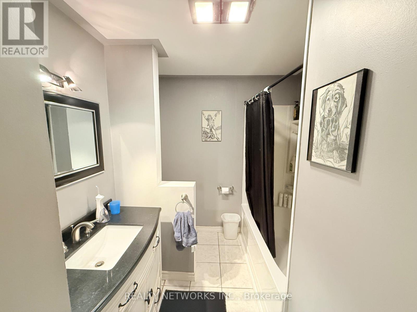208 CONLEY STREET S - Image 13
