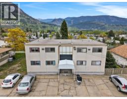 525 11th Avenue, Castlegar, BC V1N1J6 Photo 6