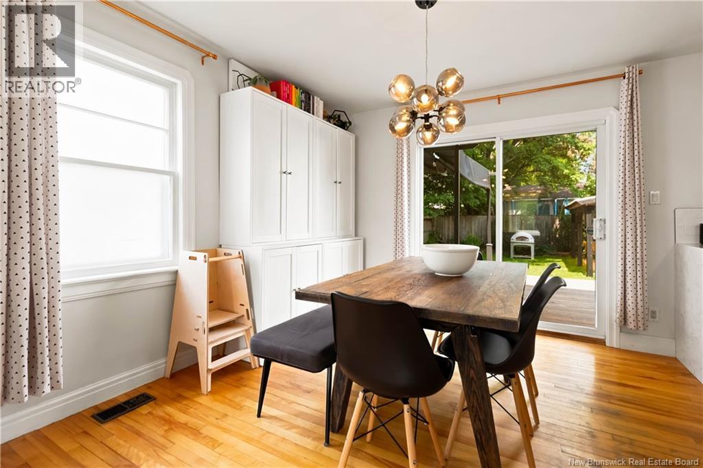 109 Burlington Avenue - 14