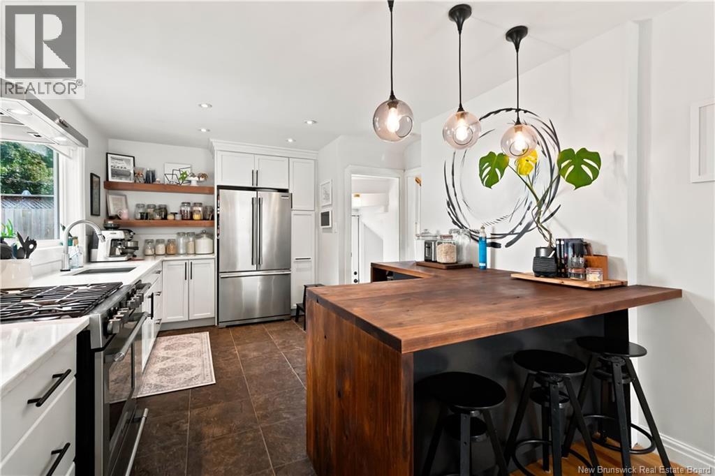 109 Burlington Avenue - 18
