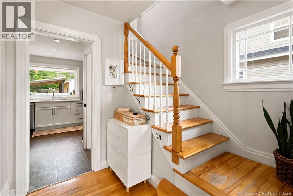 109 Burlington Avenue - 6