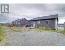 29 Hartland Avenue thumbnail 22