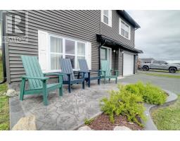 29 Hartland Avenue thumbnail 4