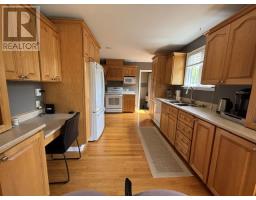 3 Valley Road thumbnail 6