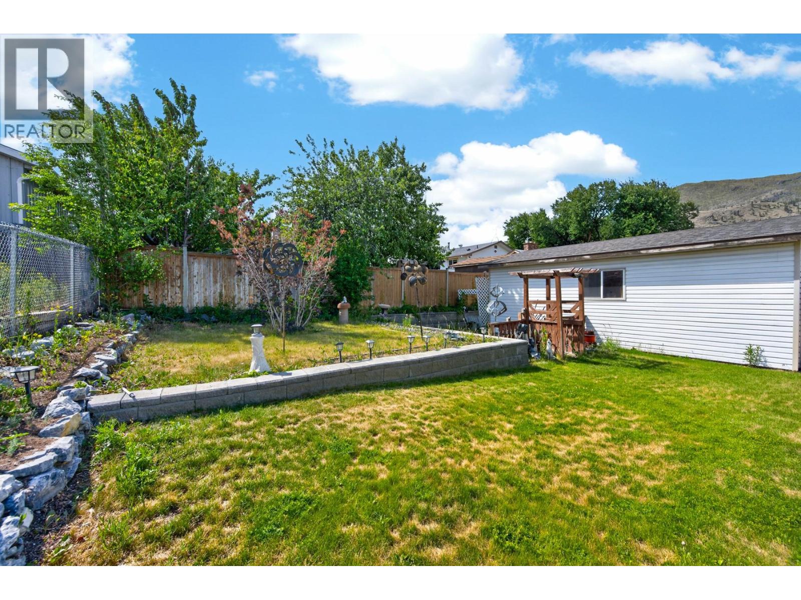1106 Maclean Crescent - 42