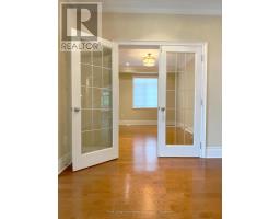 Bathroom - 3385 Liptay Avenue, Oakville, ON L6M0M8 Photo 10