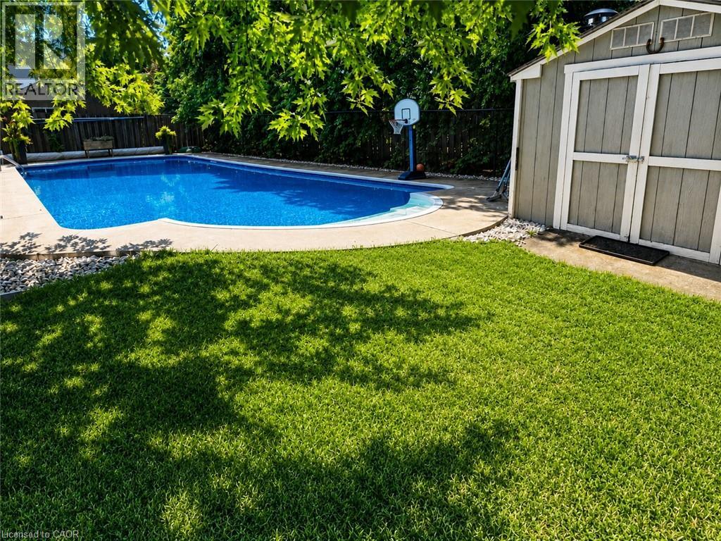 1300 BARTON Street - 5