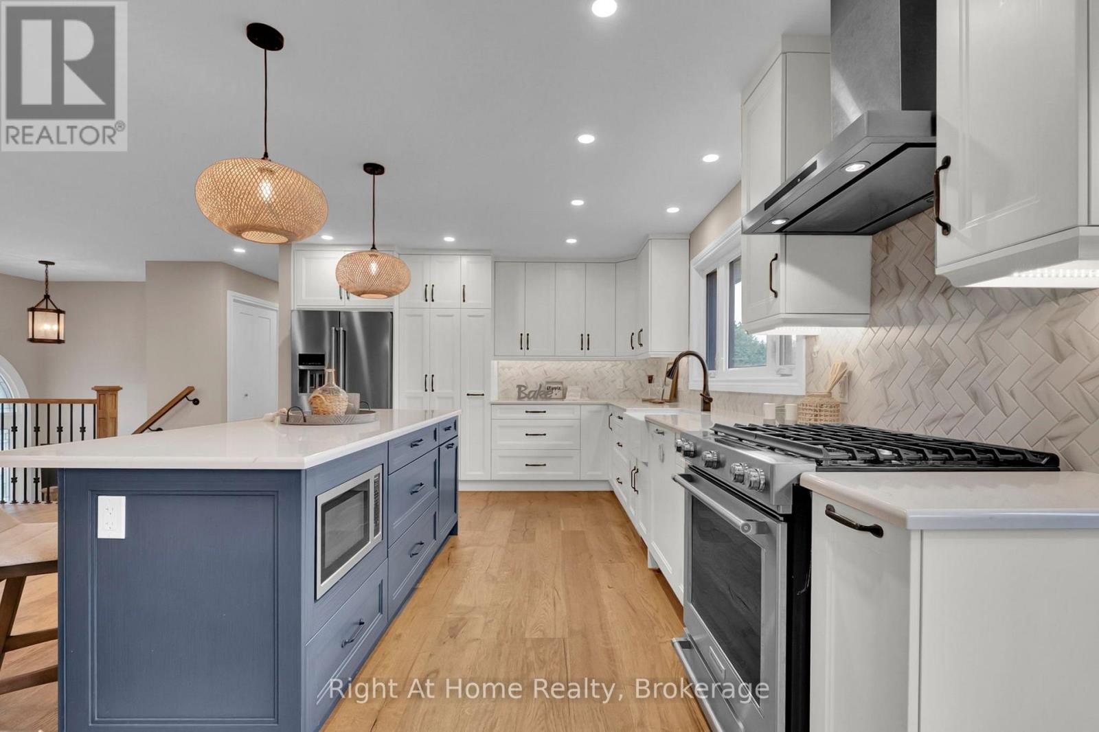 5761 SOLINA ROAD N - 14