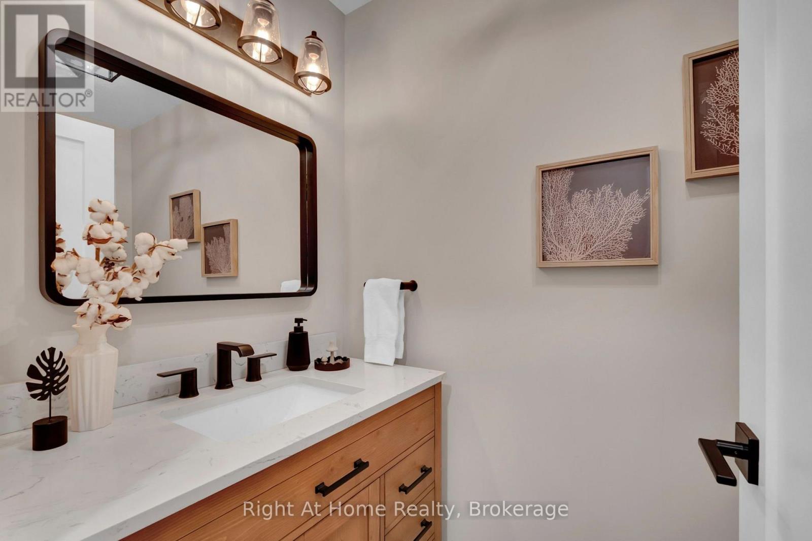 5761 SOLINA ROAD N - 32