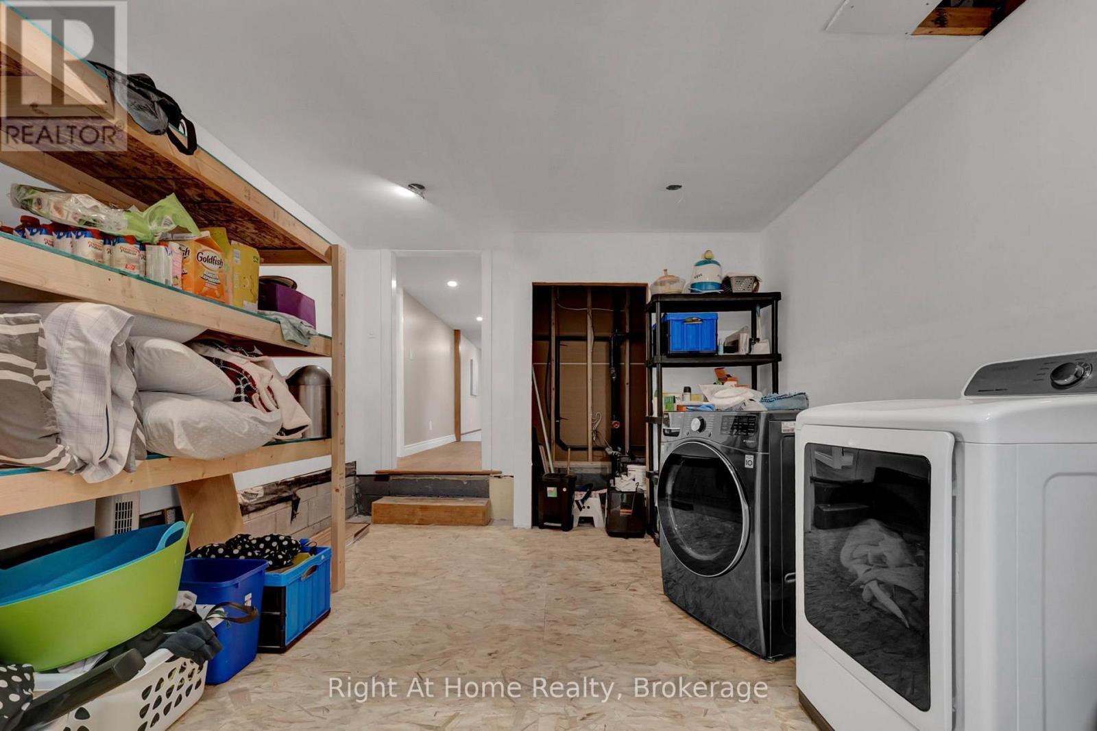5761 SOLINA ROAD N - 45
