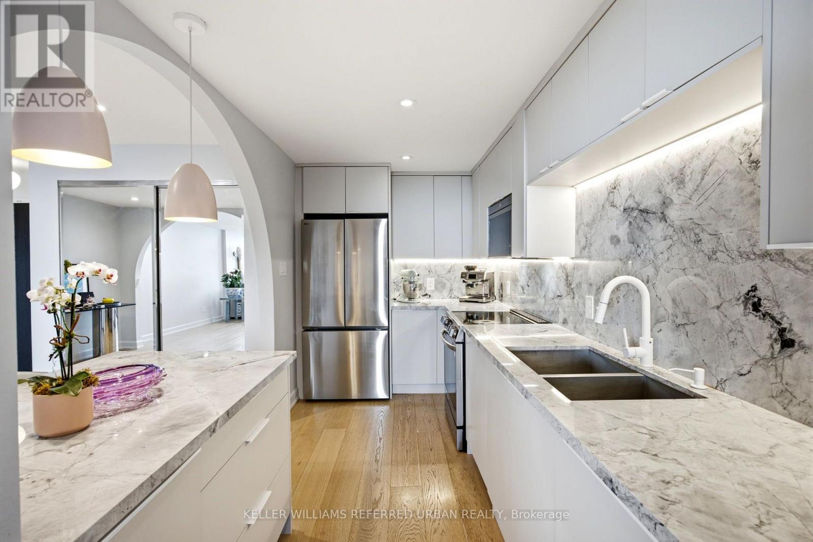 #1501 3000 BATHURST STREET - 15