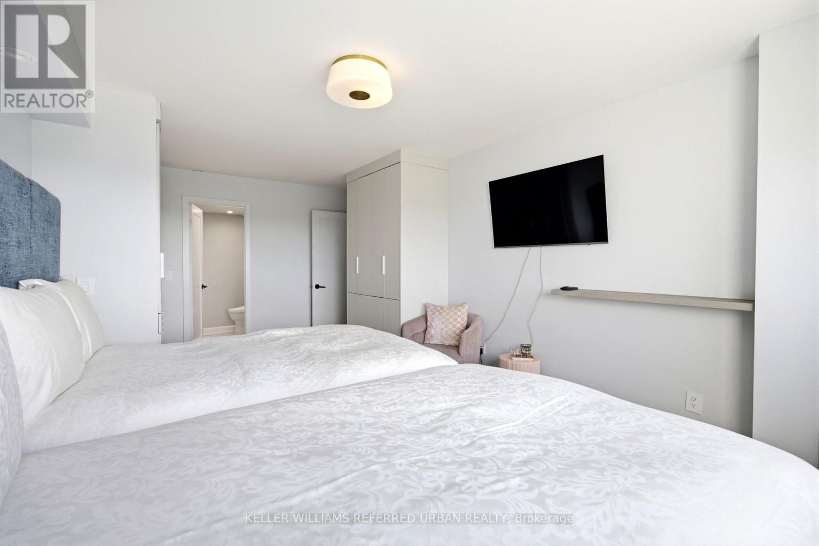 #1501 3000 BATHURST STREET - 20