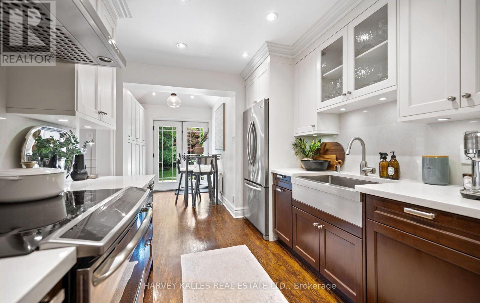 494 ROSELAWN AVENUE - 14