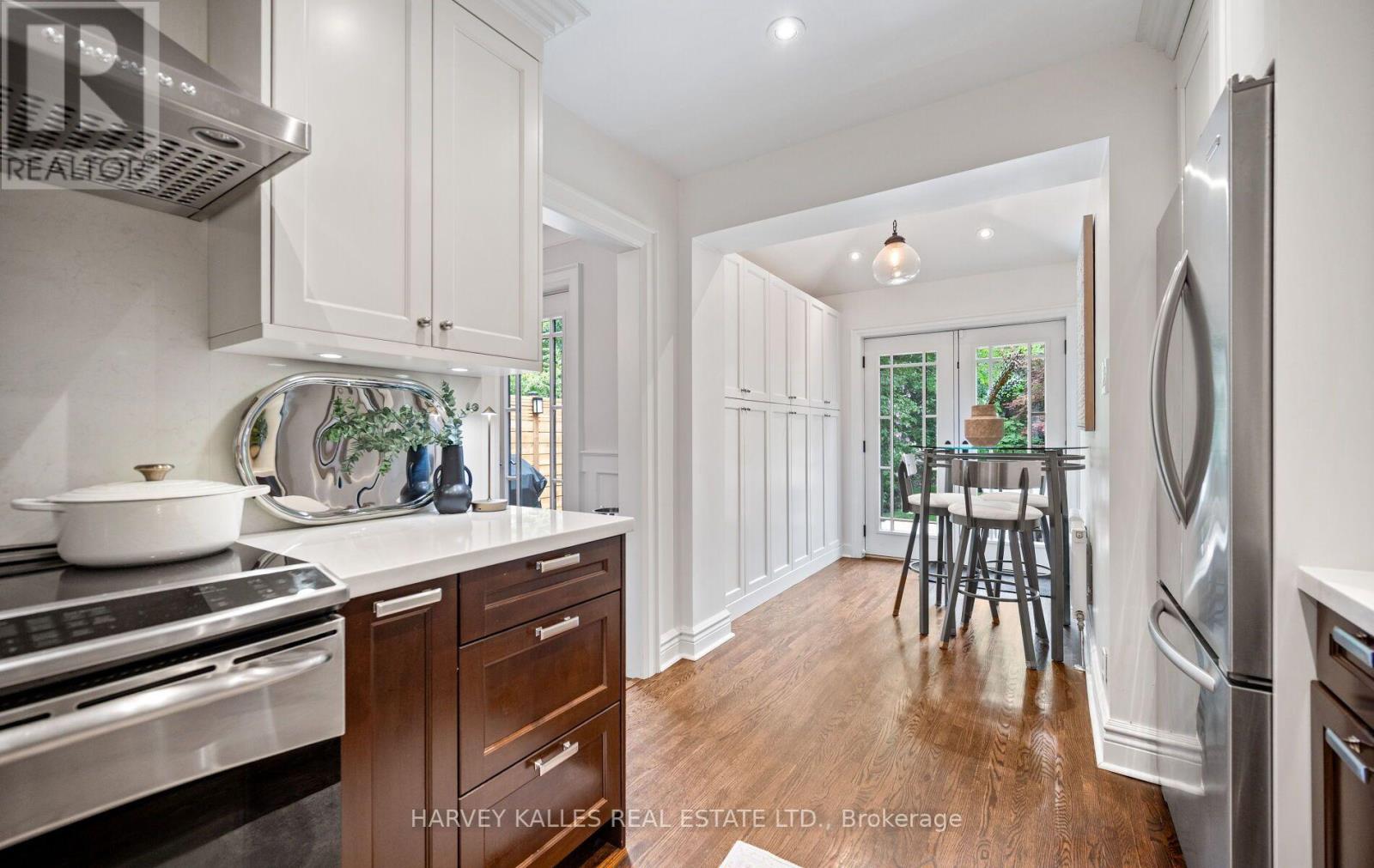 494 ROSELAWN AVENUE - 17