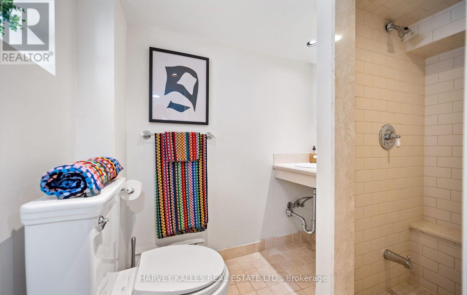 494 ROSELAWN AVENUE - 38