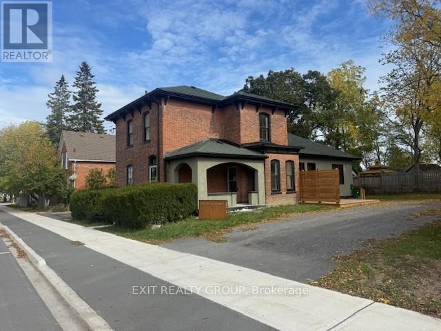 368 PICTON MAIN STREET - 1
