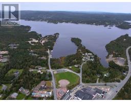 1 Beaver Pond Road thumbnail 5