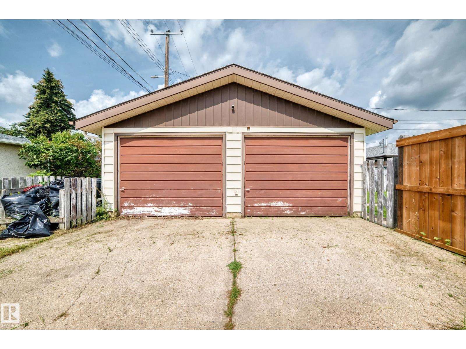 9324 OTTEWELL RD NW - 30
