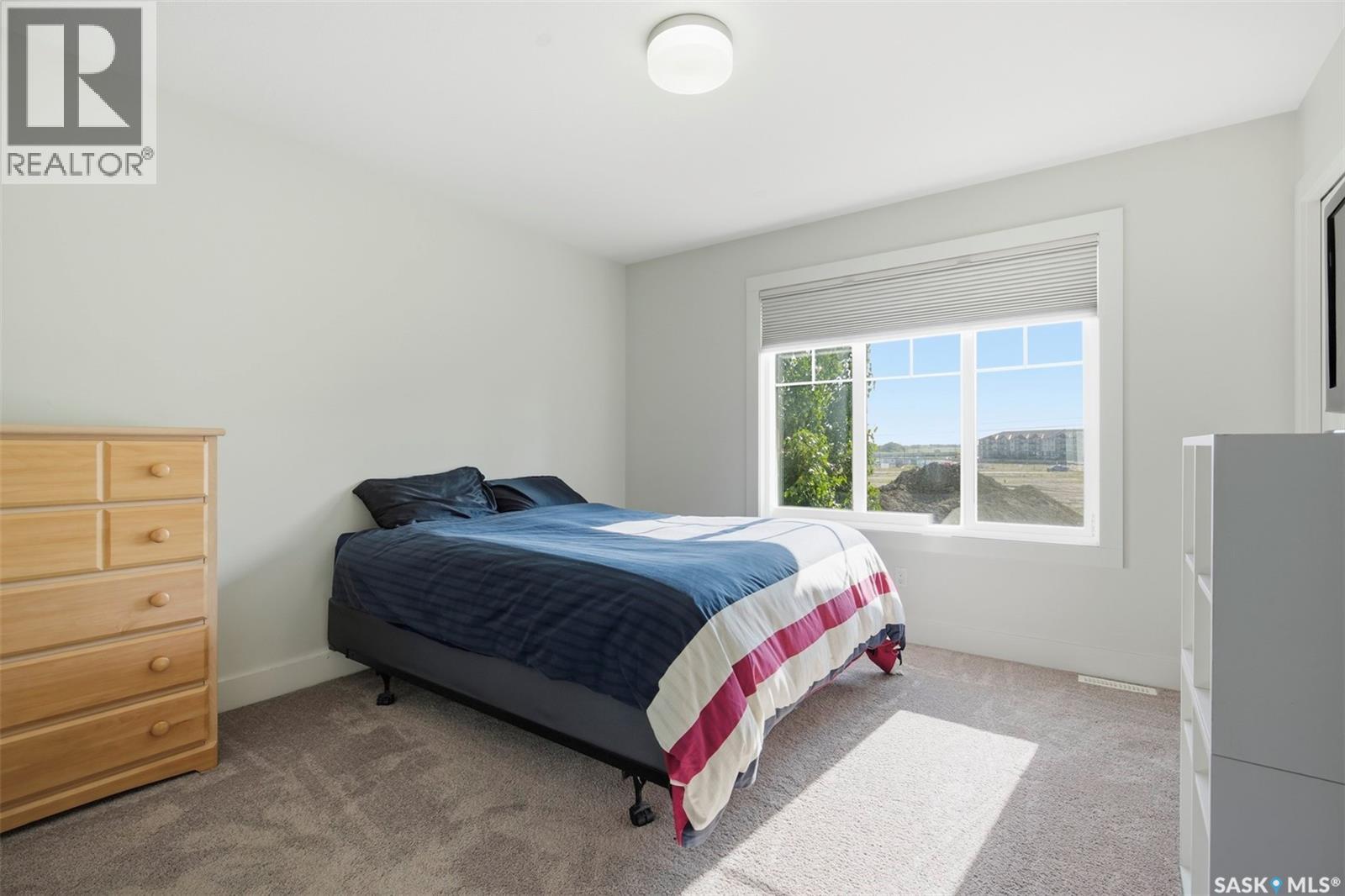 #618 701 Meadows BOULEVARD - Image 11