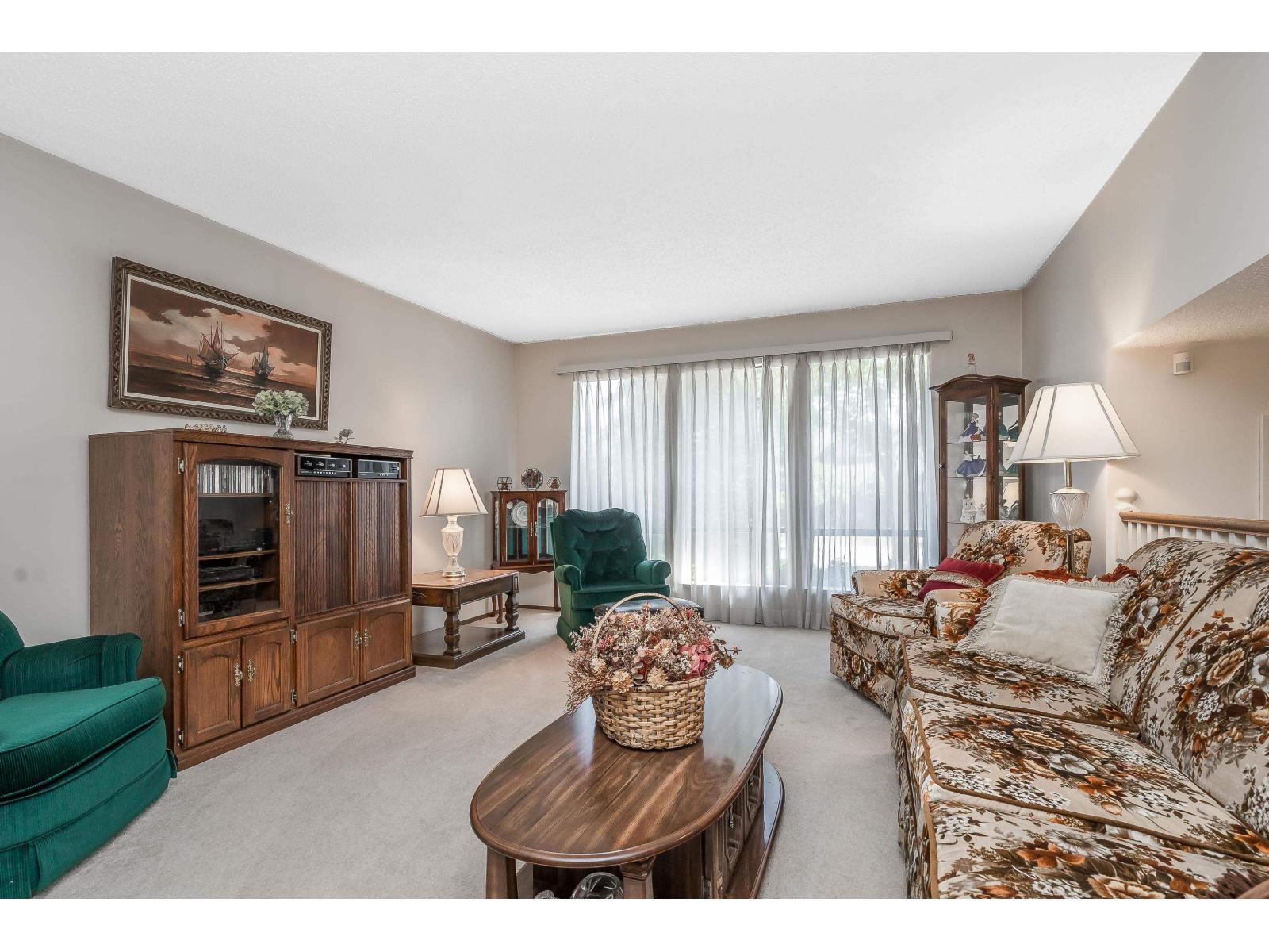 3 Bed, 3 Bath House for Sale in Surrey – 6329 195 STREET, Surrey – MLS# R3151468 - Image 9