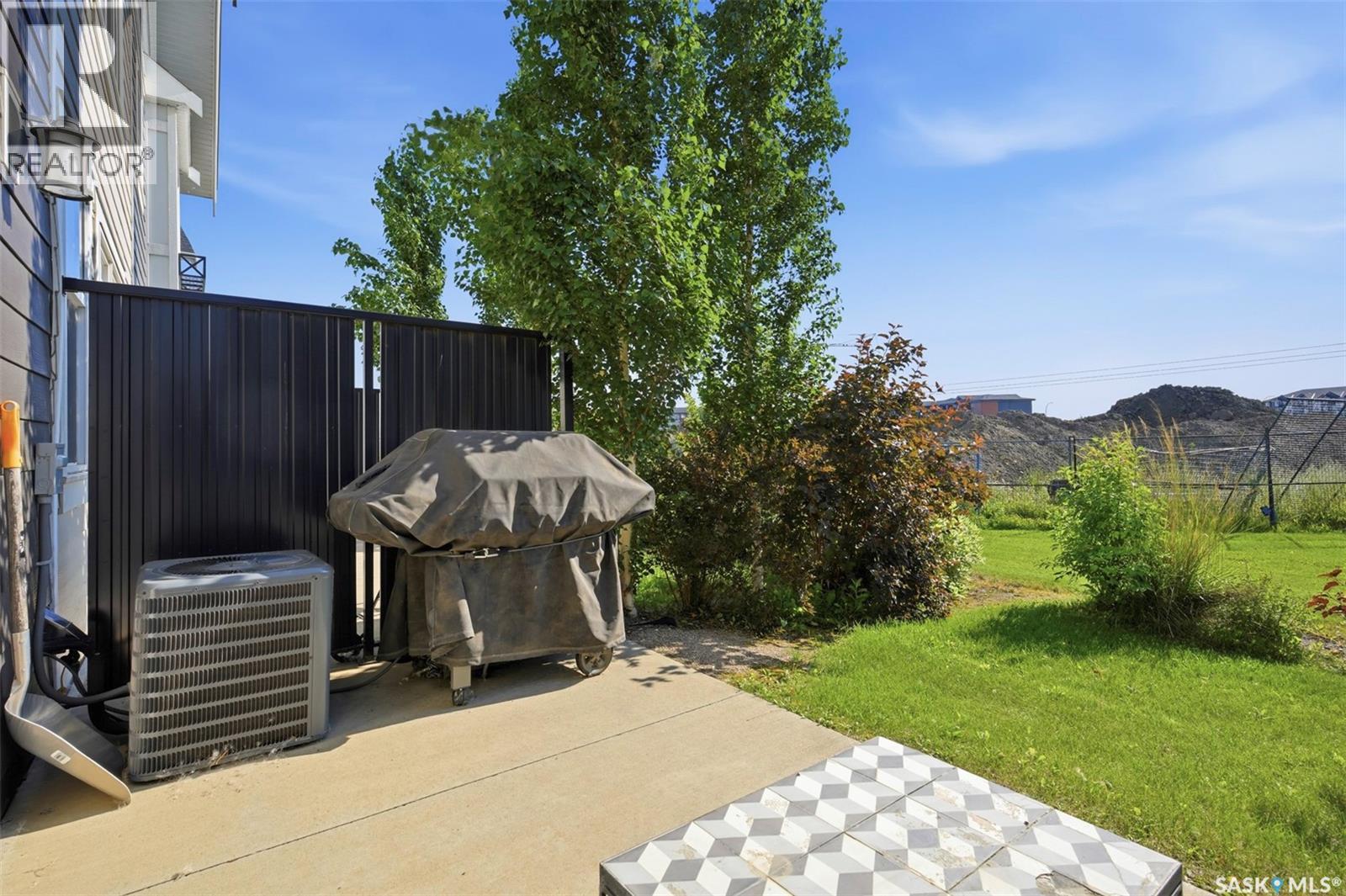 #618 701 Meadows BOULEVARD - Image 23