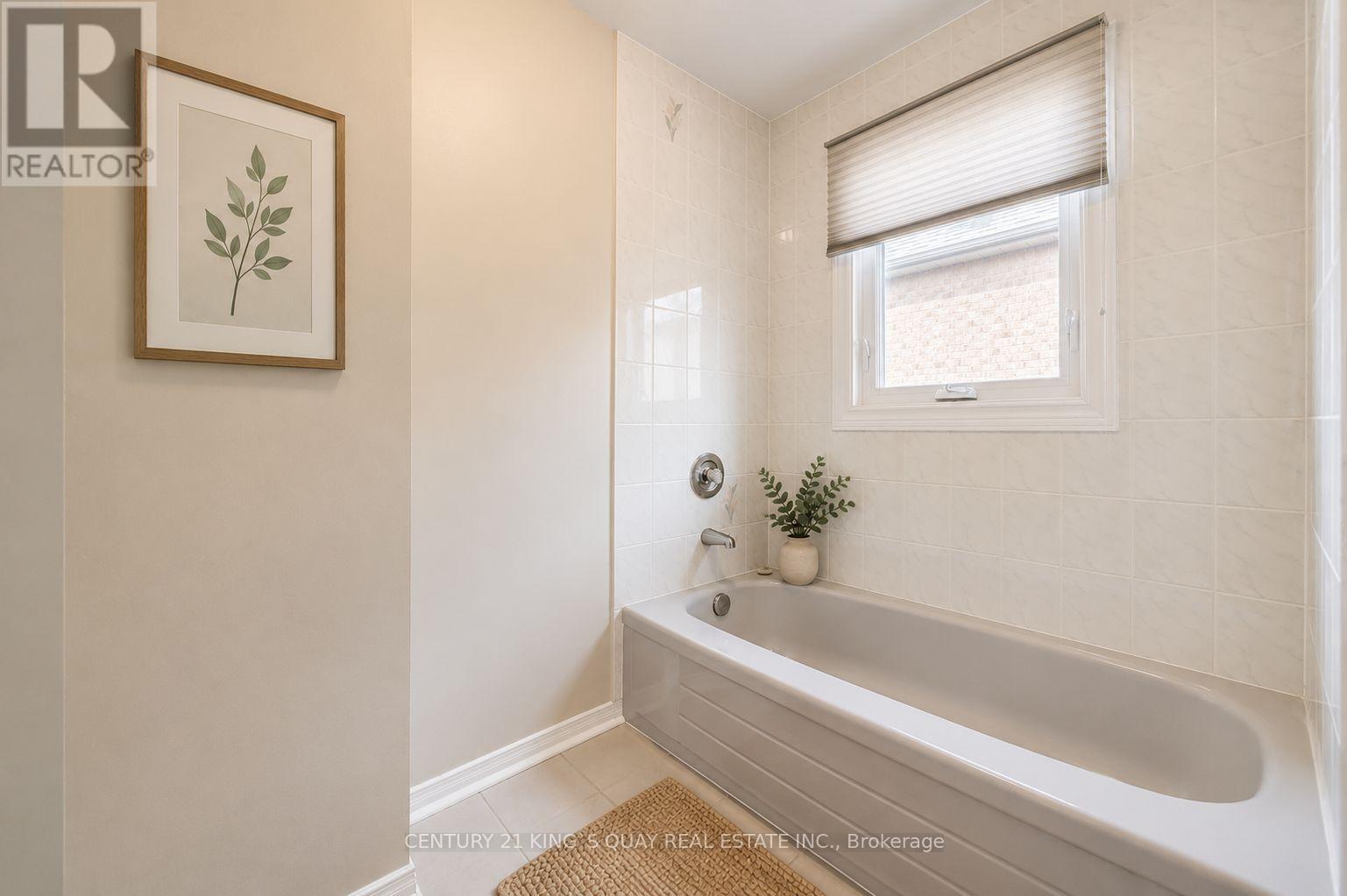 25 WESTMORELAND COURT - 30