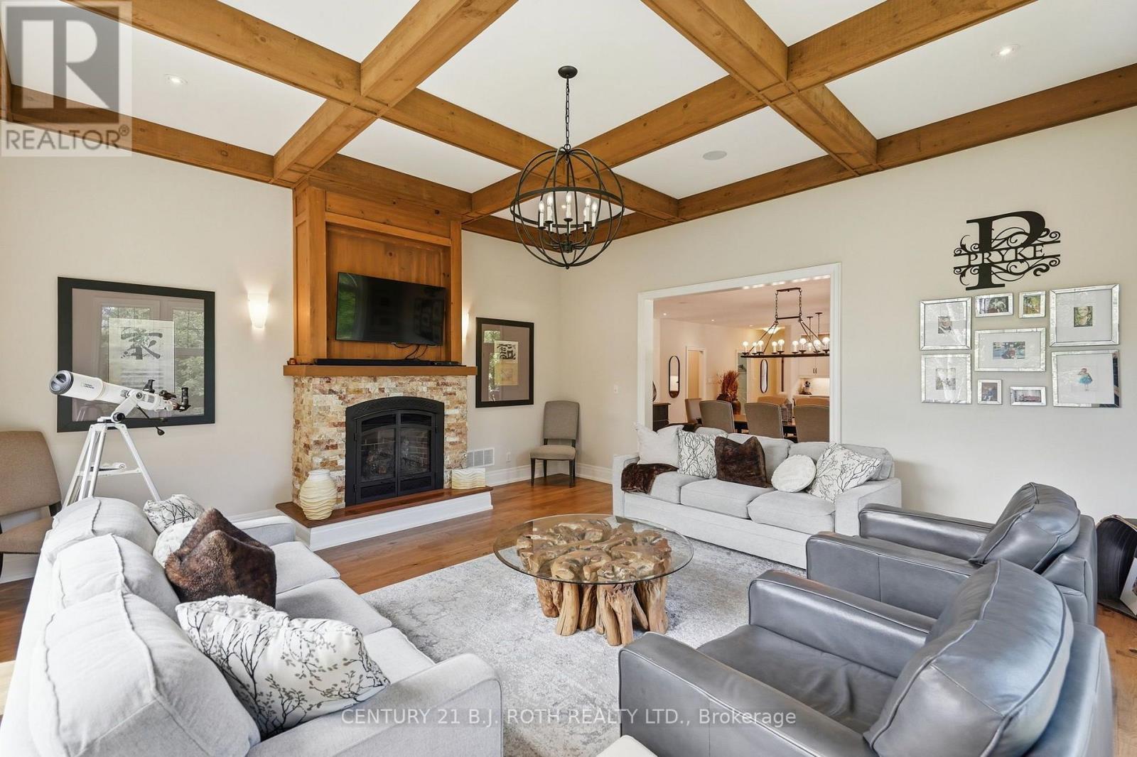 2055 FOREST VALLEY DRIVE - 13
