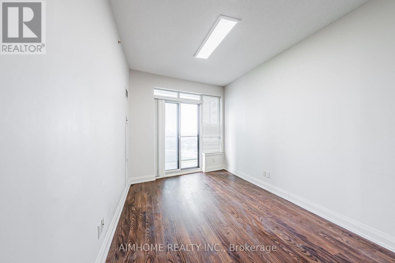#1115 7171 YONGE STREET - 12