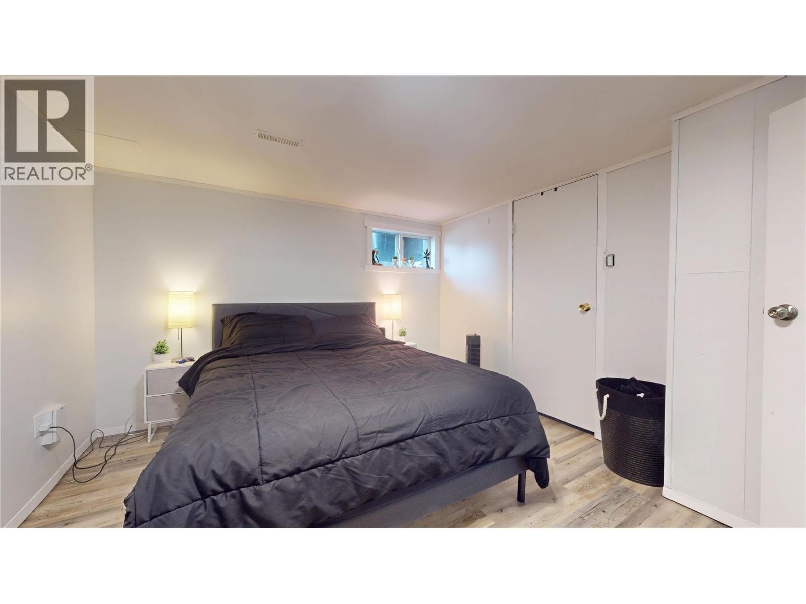 315 5 Street S - 24