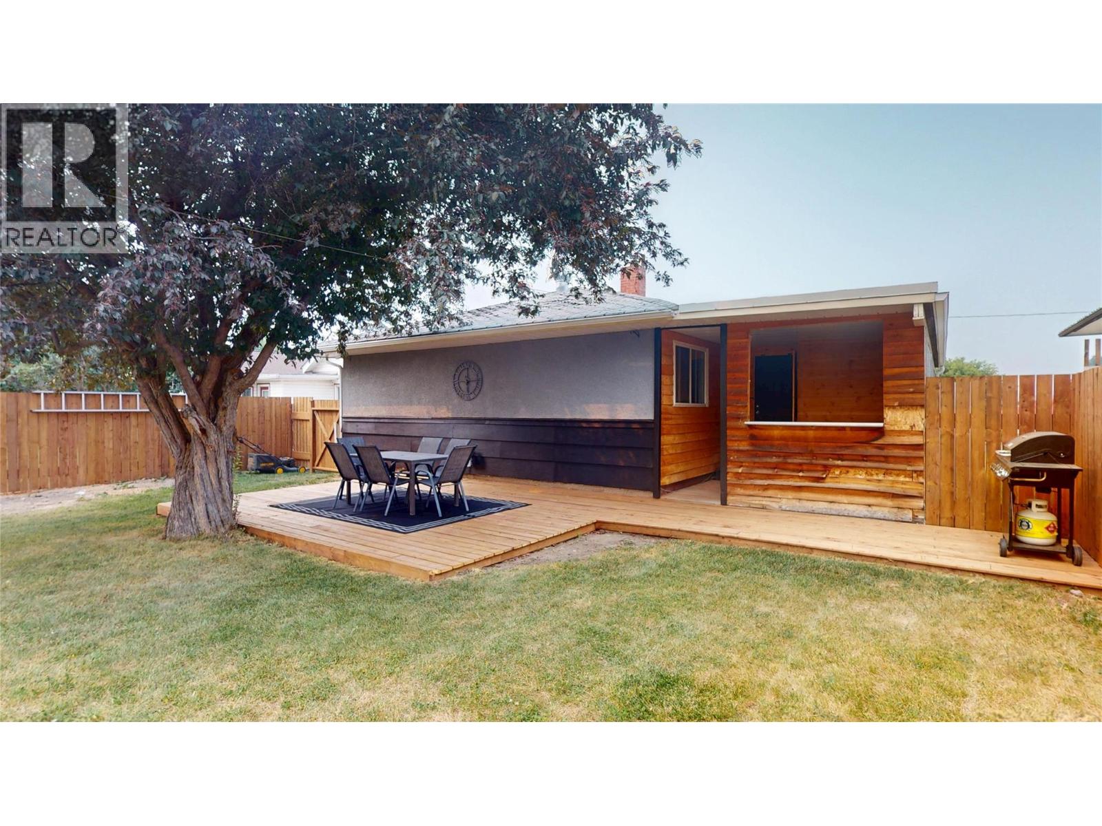 315 5 Street S - 33