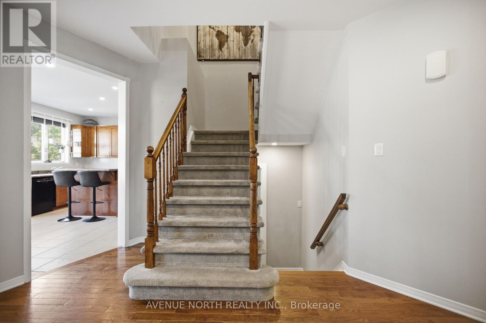 556 MAZARI CRESCENT - 18