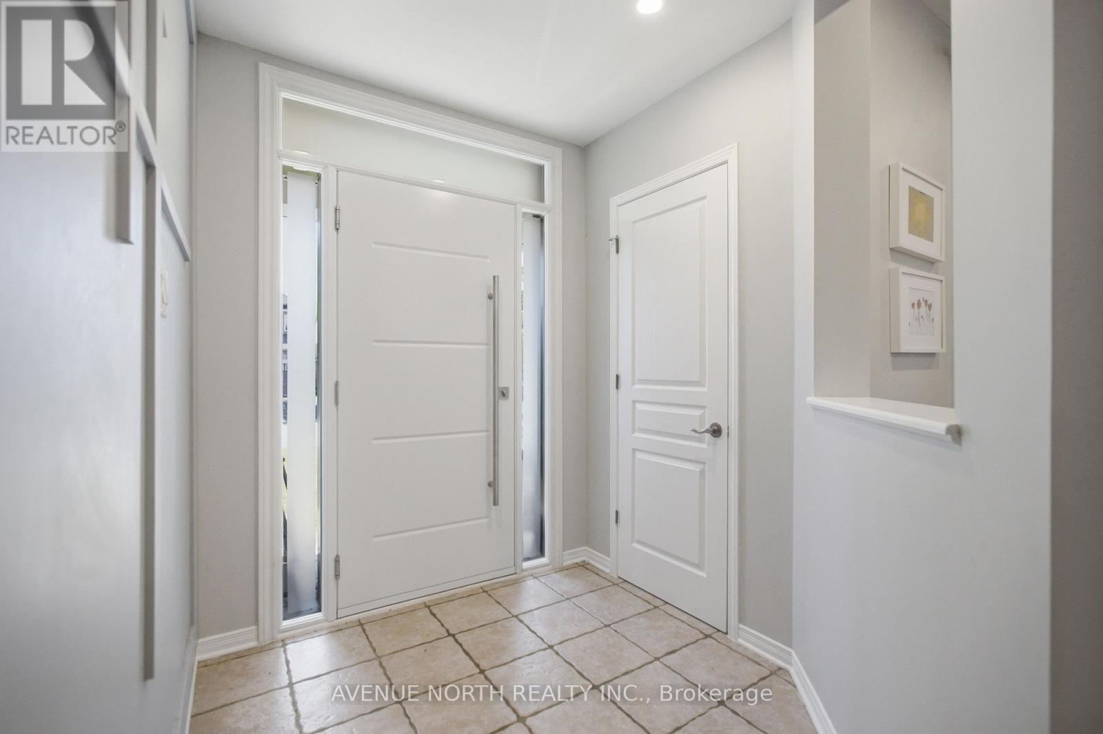 556 MAZARI CRESCENT - 5