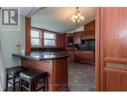 21 Pinetree Court, Ramara, ON L0K1B0 Photo 13