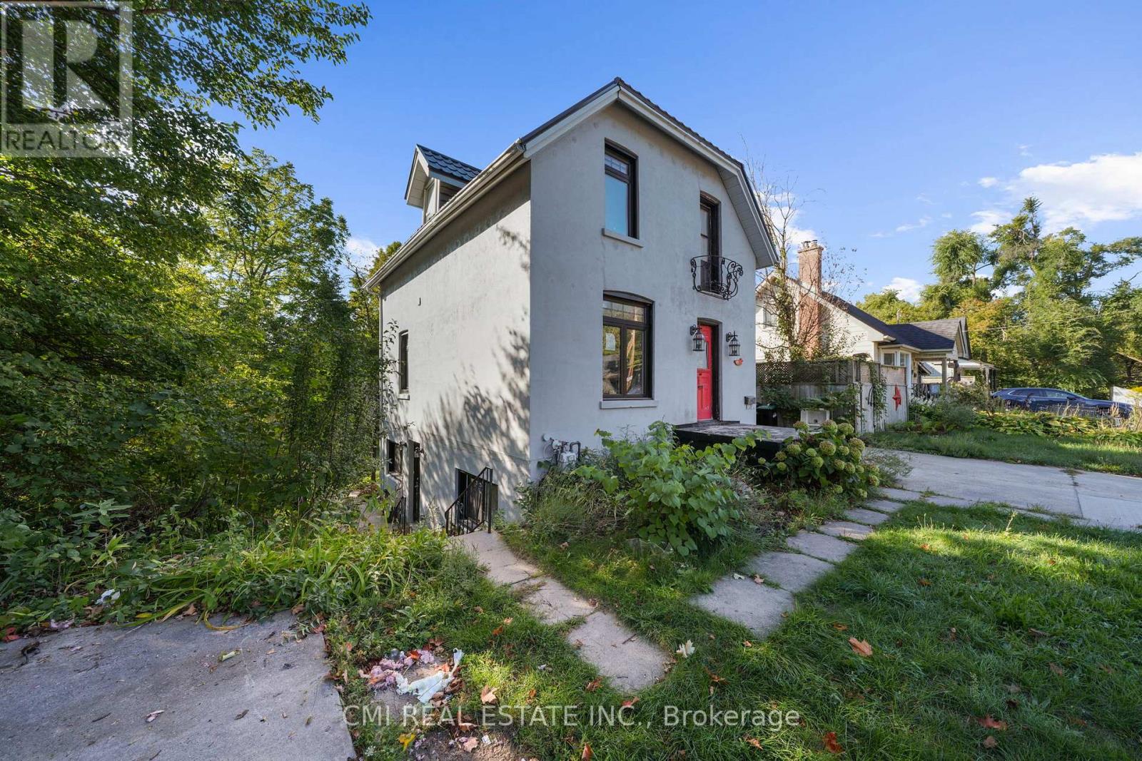 43 PERRY STREET - 3
