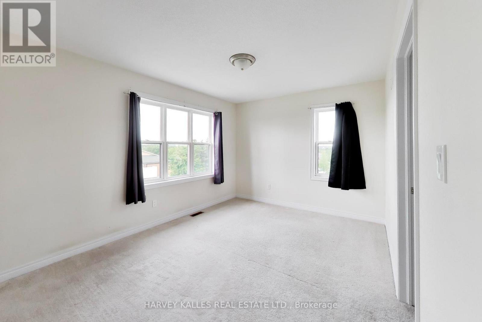 #38 1 LEGGOTT AVENUE - 27