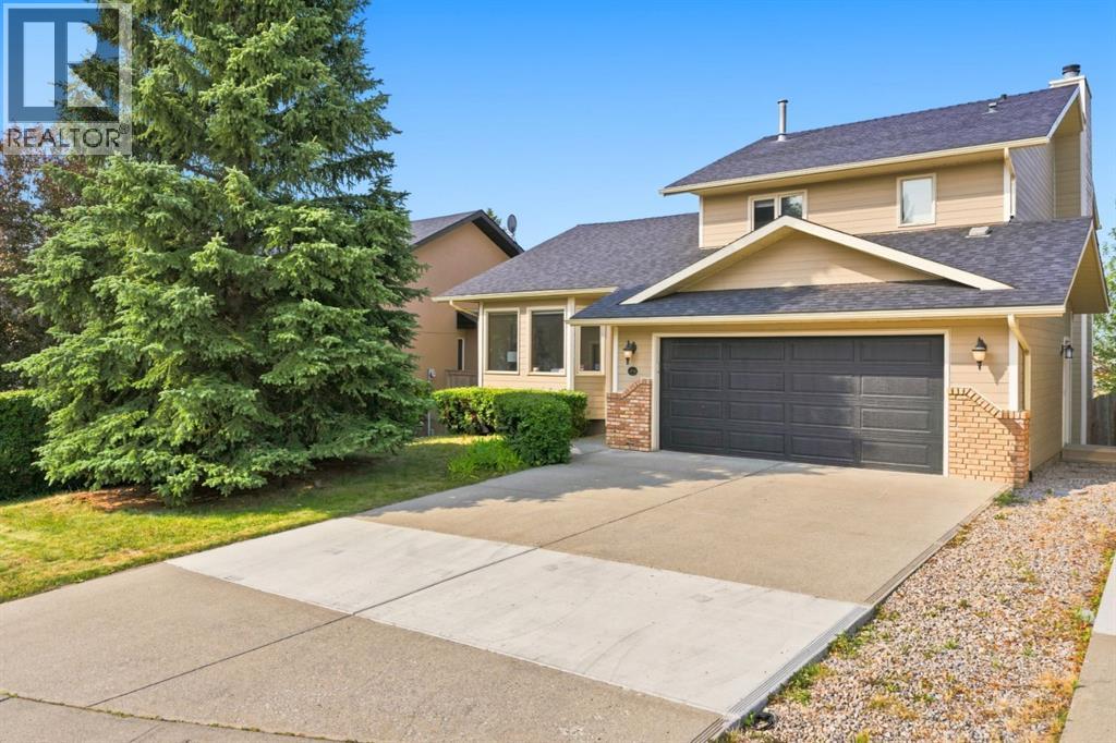 473 Hawkford Way NW, Hawkwood, Calgary photo 1