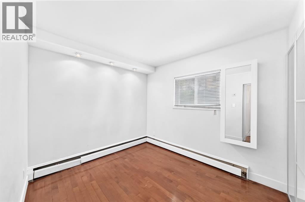 #104 812 15 Avenue SW - 16
