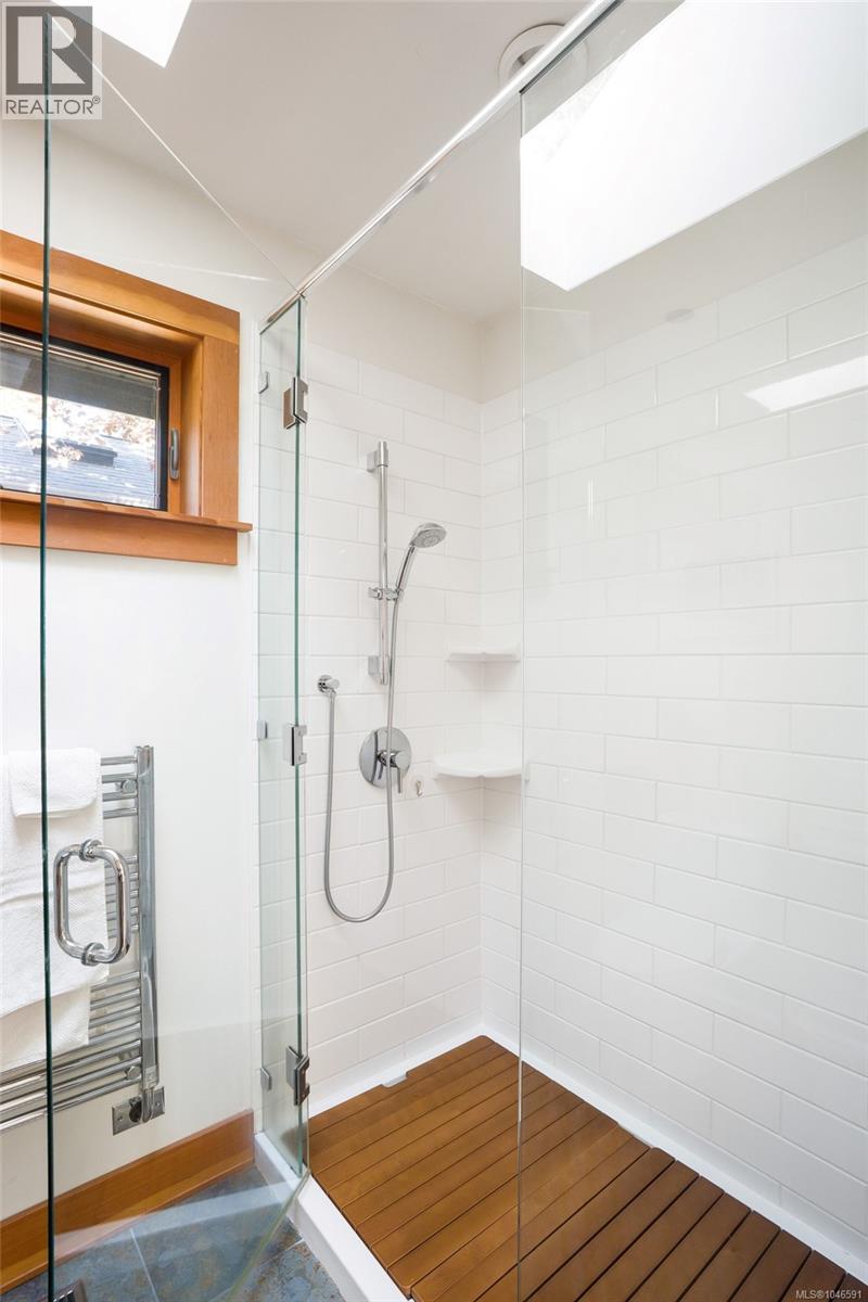 10994 Madrona Dr - 25