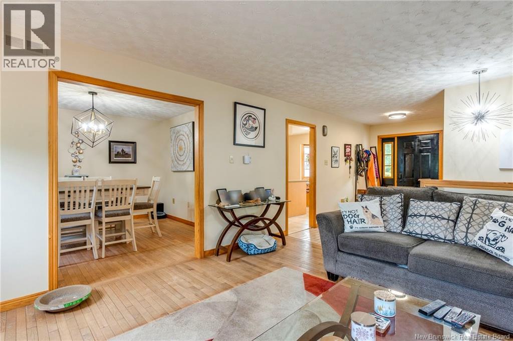 4 Ashwood Court - 10