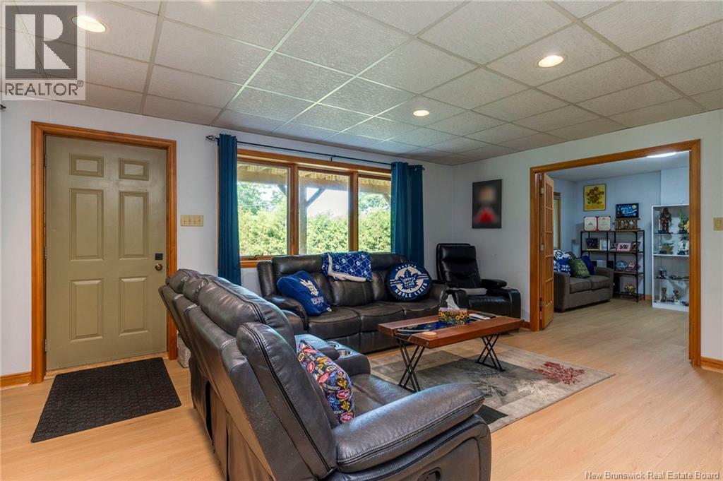 4 Ashwood Court - 27